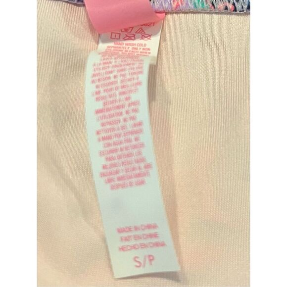 Victoria’s Secret Swim Top - Picture 4 of 4